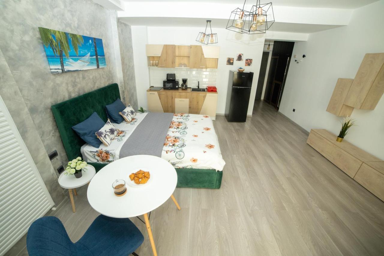 Studio 60 By The Beach Mamaia, Free Parking Casa Del Mar Exterior foto